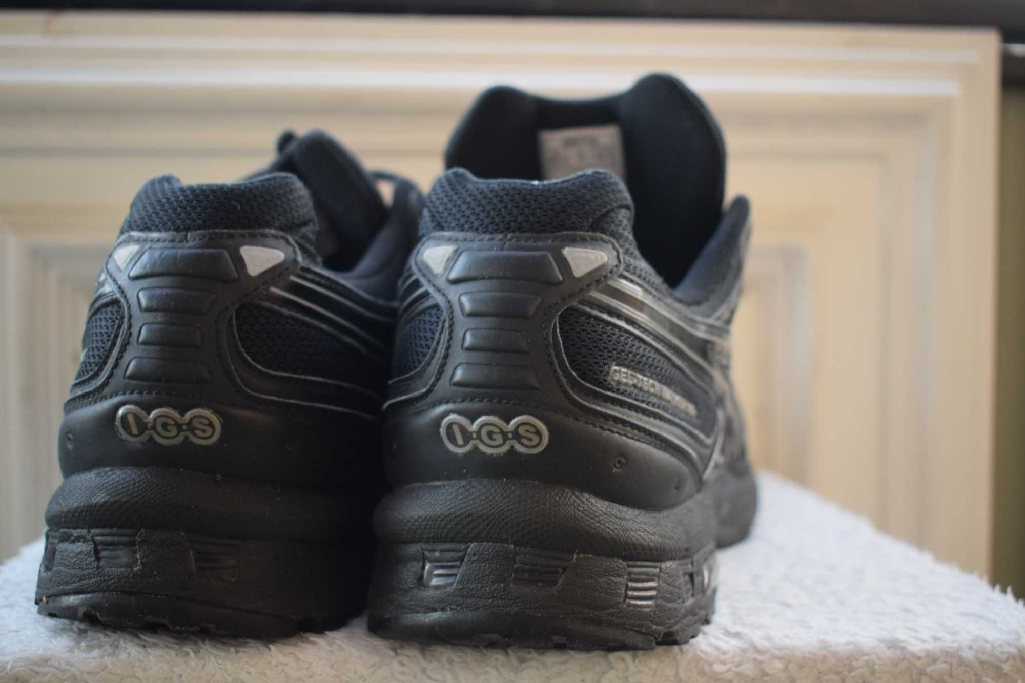 кроссовки кросовки мокасины кросівки Asics р. 46,5