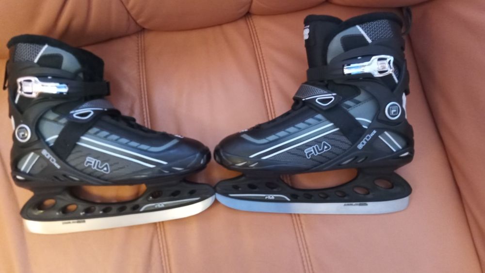 Łyżwy hokejowe FILA FITNES. Rozmiar 39, wkładka 25,5 cm. Super stan