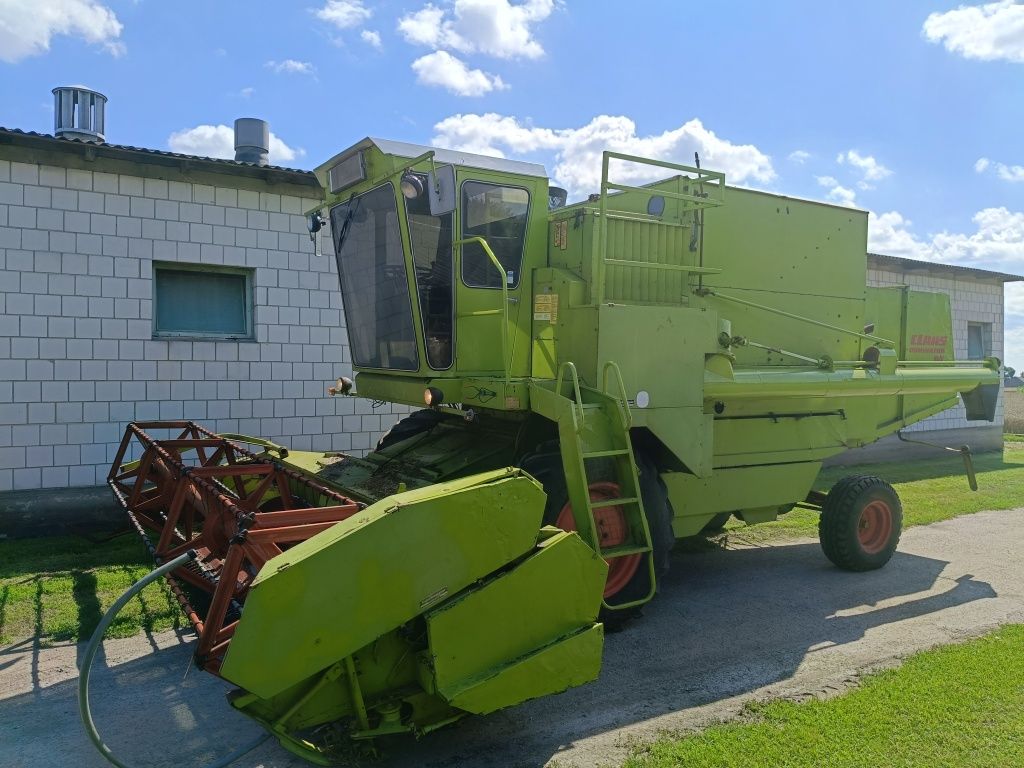 Kombajn Claas Dominator 85 new Holland 8060 Deutz fahr dronningborg