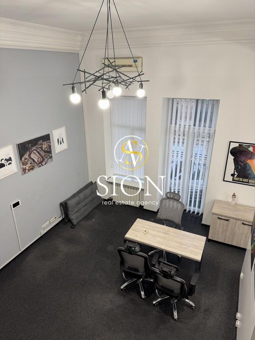 Продаж офісу 123 м2, Печерськ, Липки, Грушевського 16, навпроти ВР