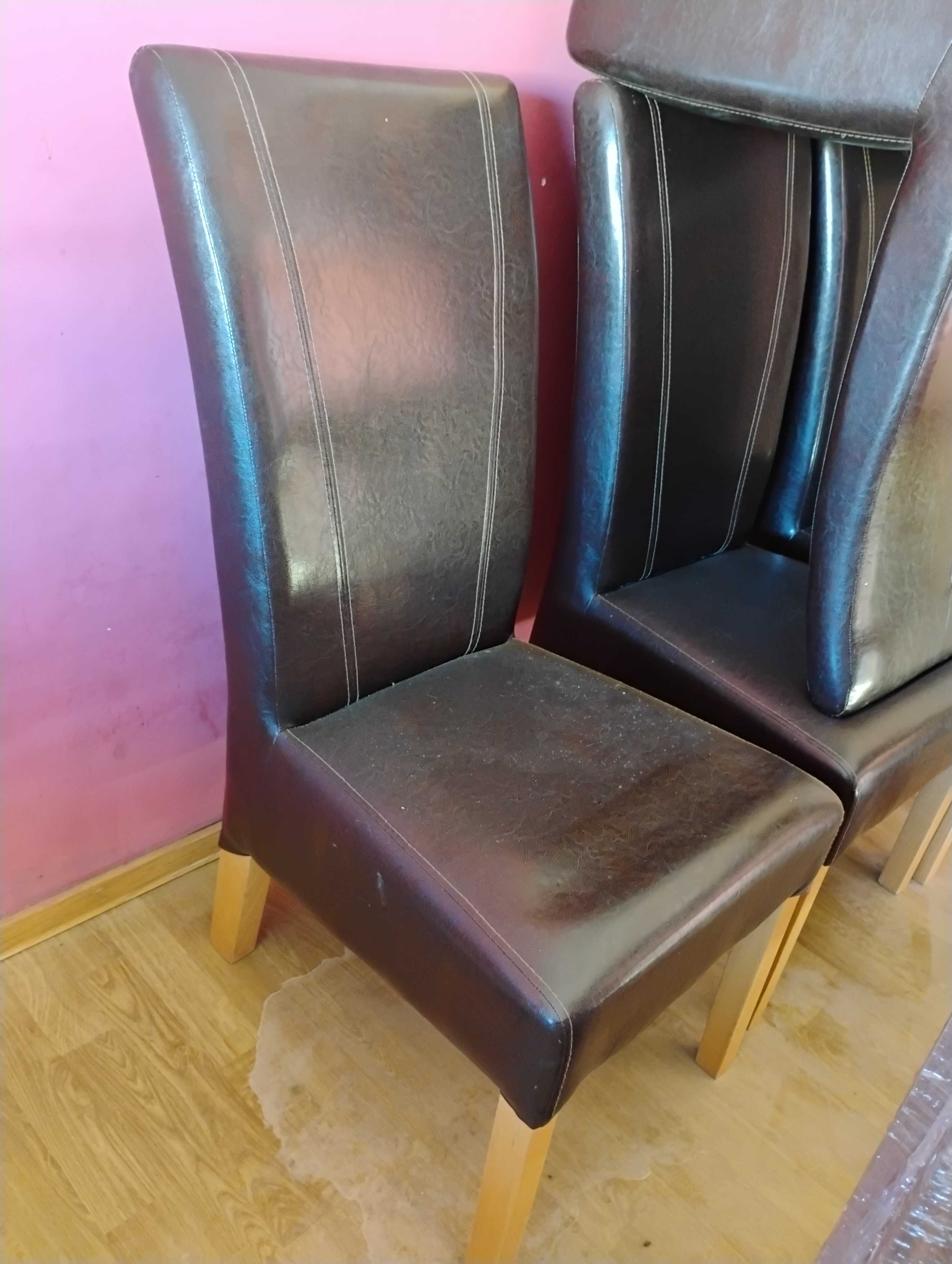 Nowy rozkładany stół