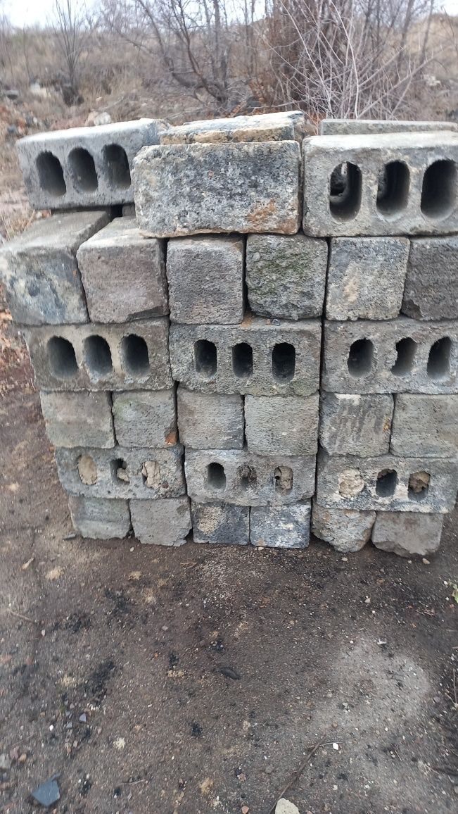 Продам шлакоблок в б/у