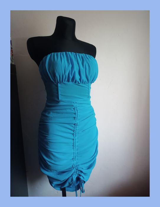 Sukienka r.S PrettyLittleThing