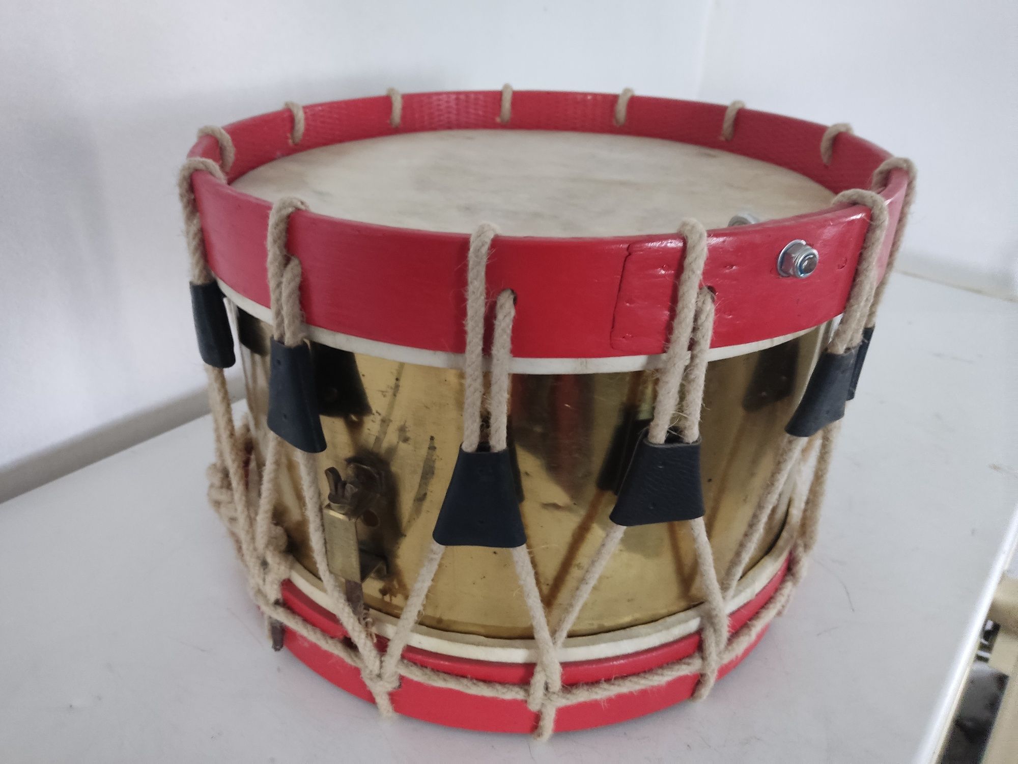 Vendo caixa de percussão