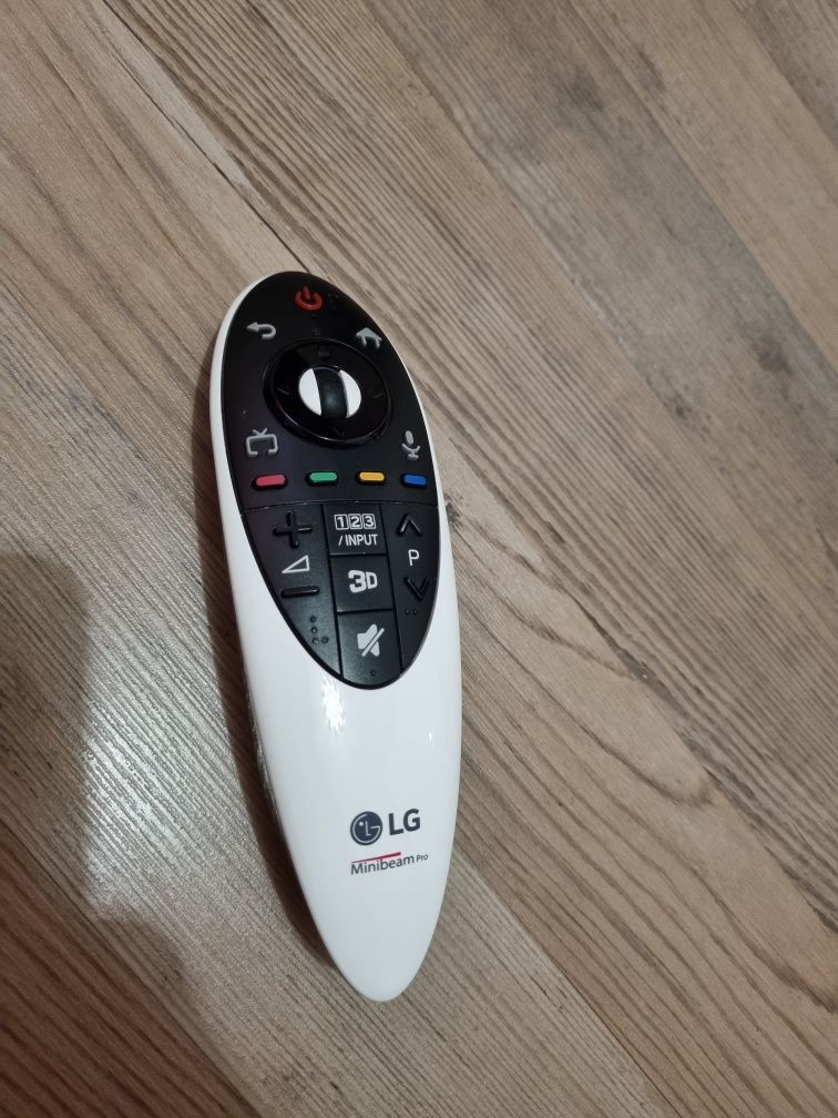 Projektor LG Minibeam Pro