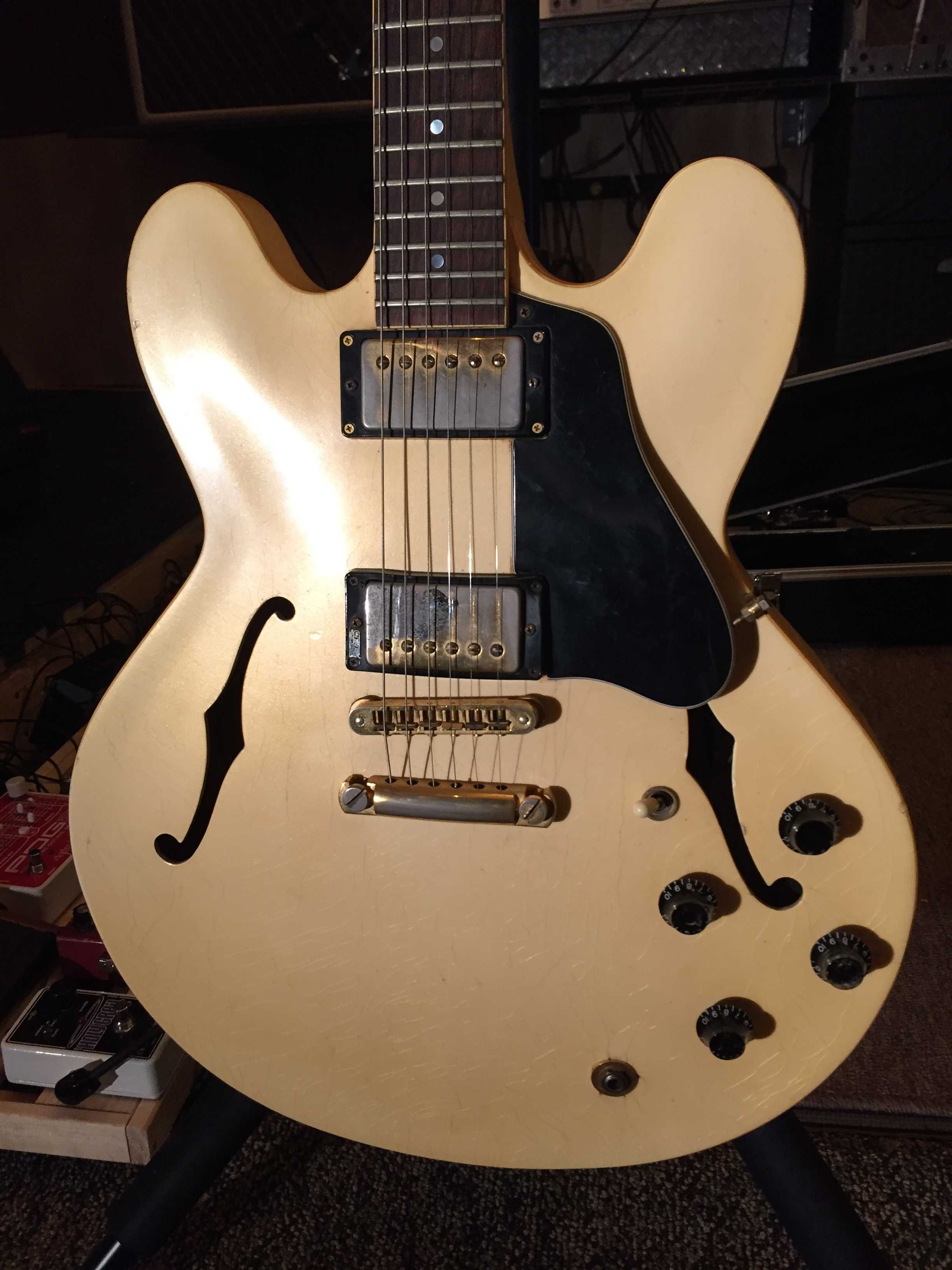 Gibson 335 Guitarra Electrica Vintage Radio Yellow - 1984