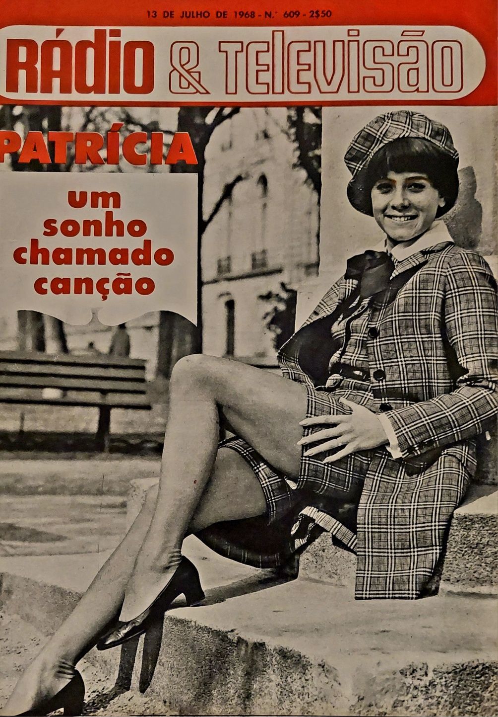 Muitas revistas RÁDIO & Televisão