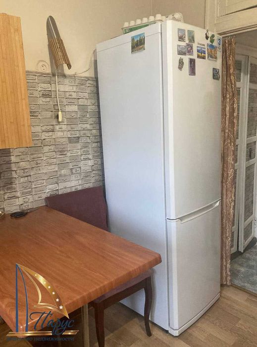 3-кімнатна довгострокова оренда Металургів