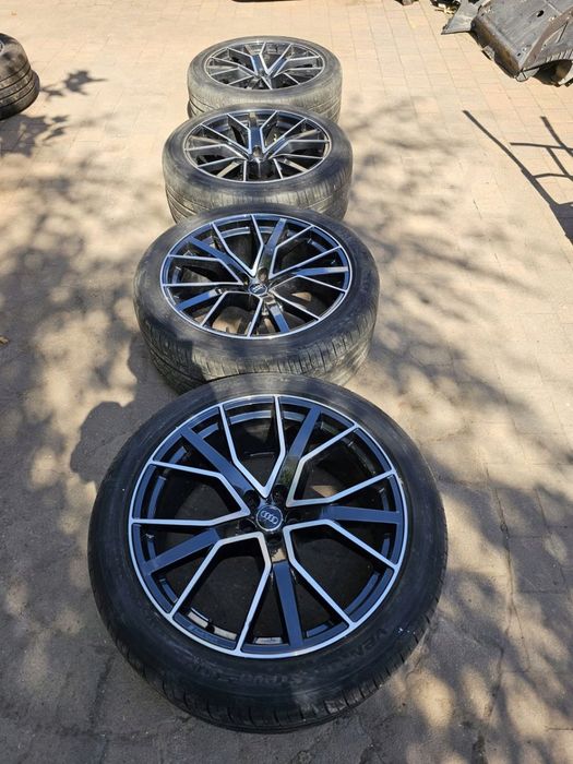 FELGI ALUMINIOWE AUDI Q8 22 CALE KOMPLET