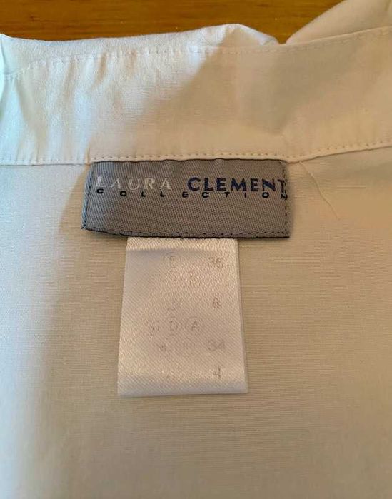 Blusa branca da Laura Clement