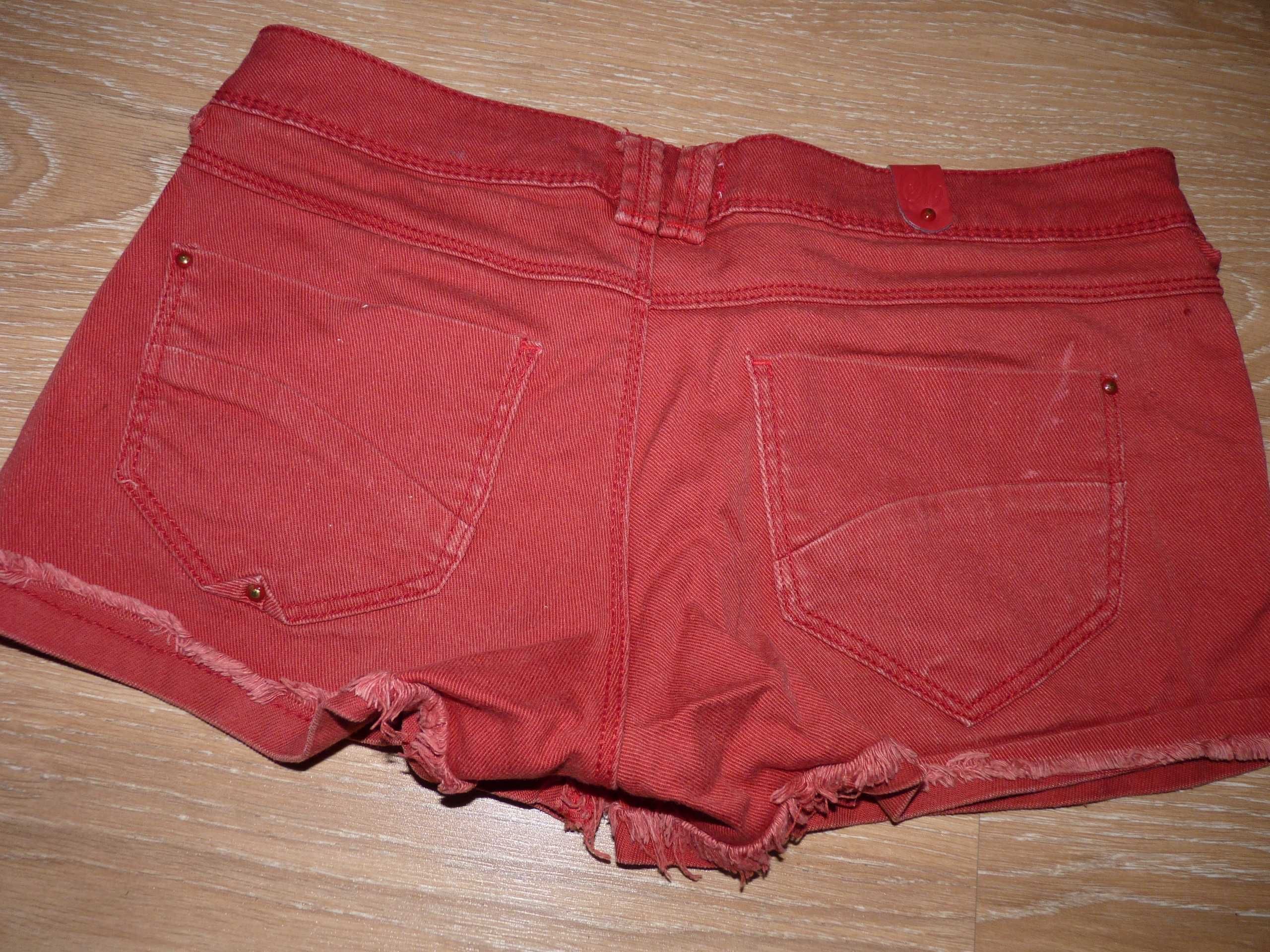 Calções Pull Bear n º 38  ideal para jovem /adolescente