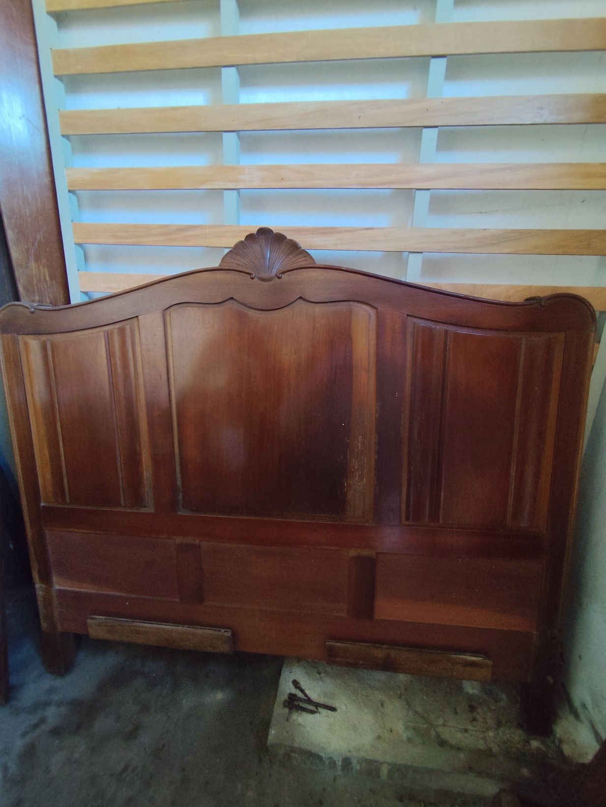 Mobília de  quarto de casal  antigo