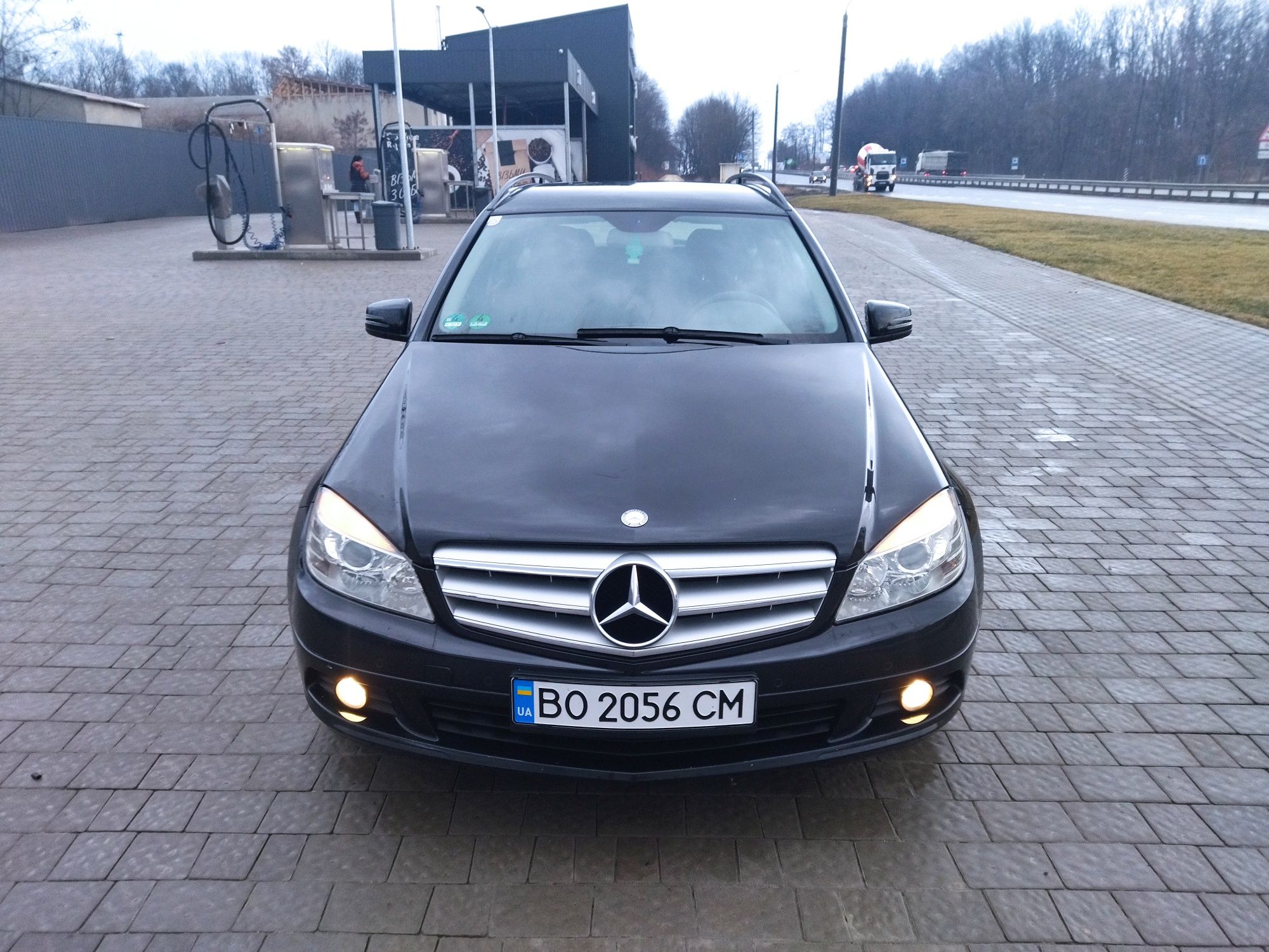 Mercedes benz c200