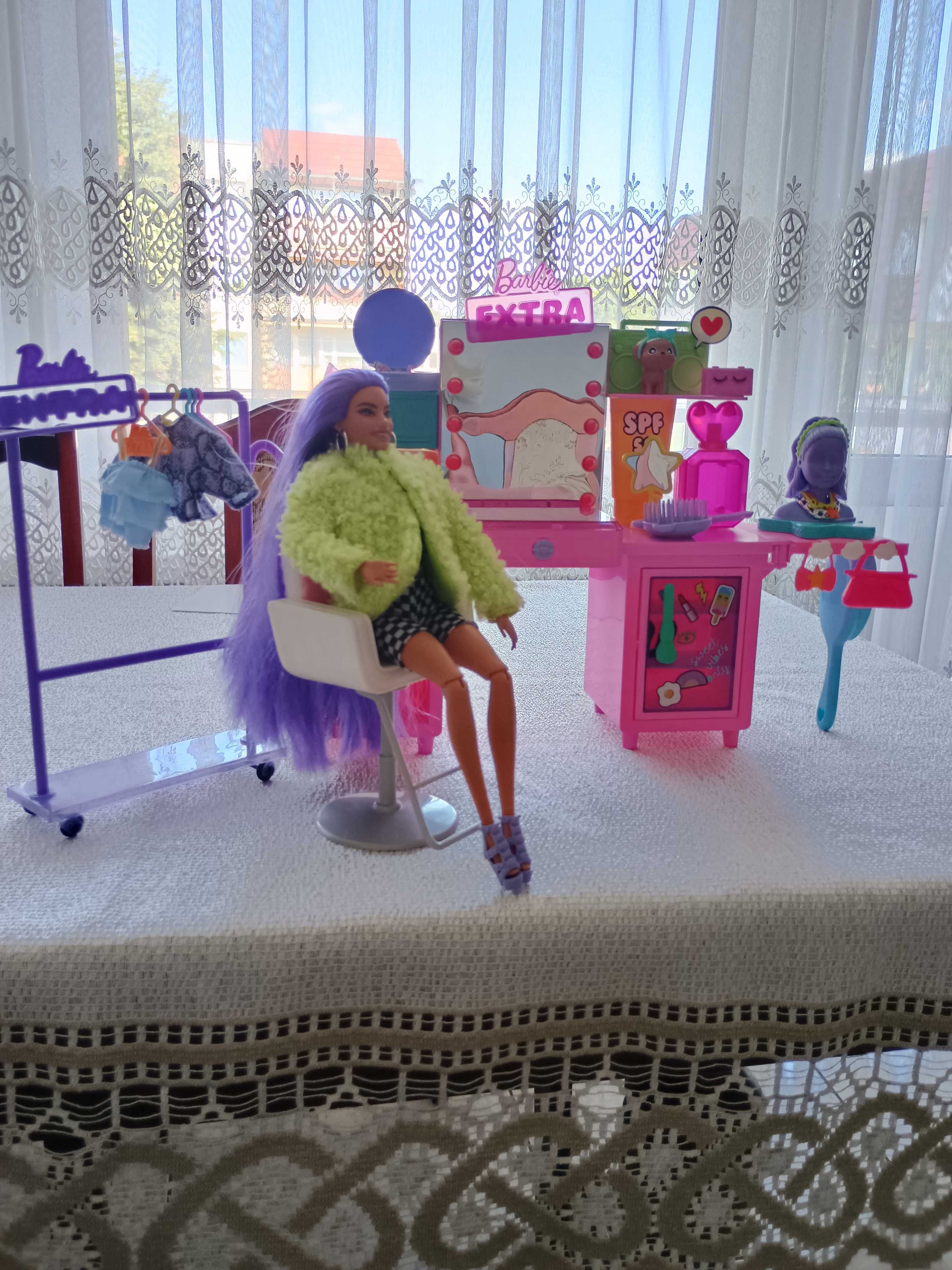 BARBIE TOALETKA z wyposażeniem