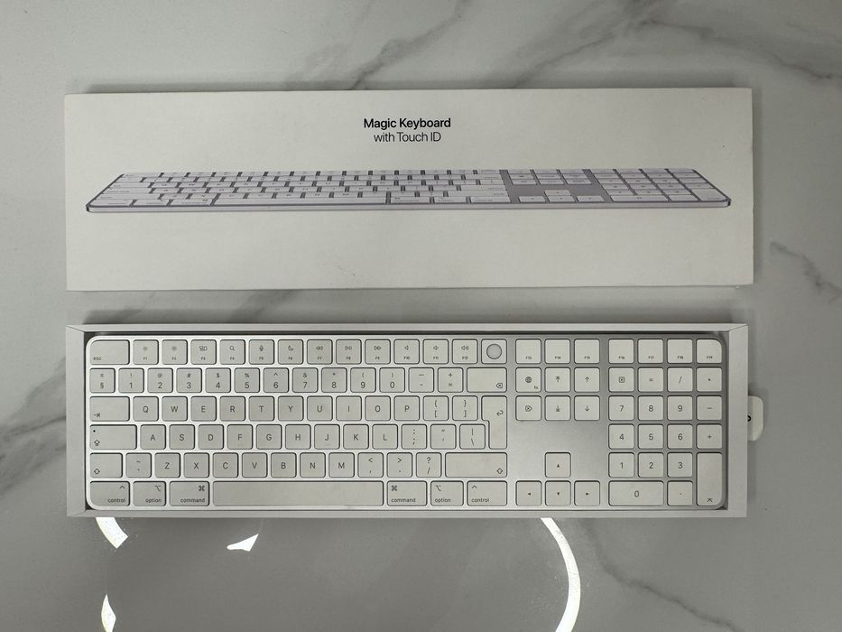 Klawiatura Magic Keyboard with Touch ID