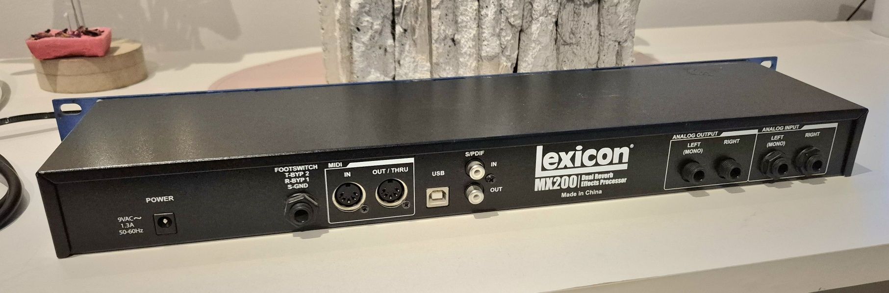 Lexicon MX200 effects processer