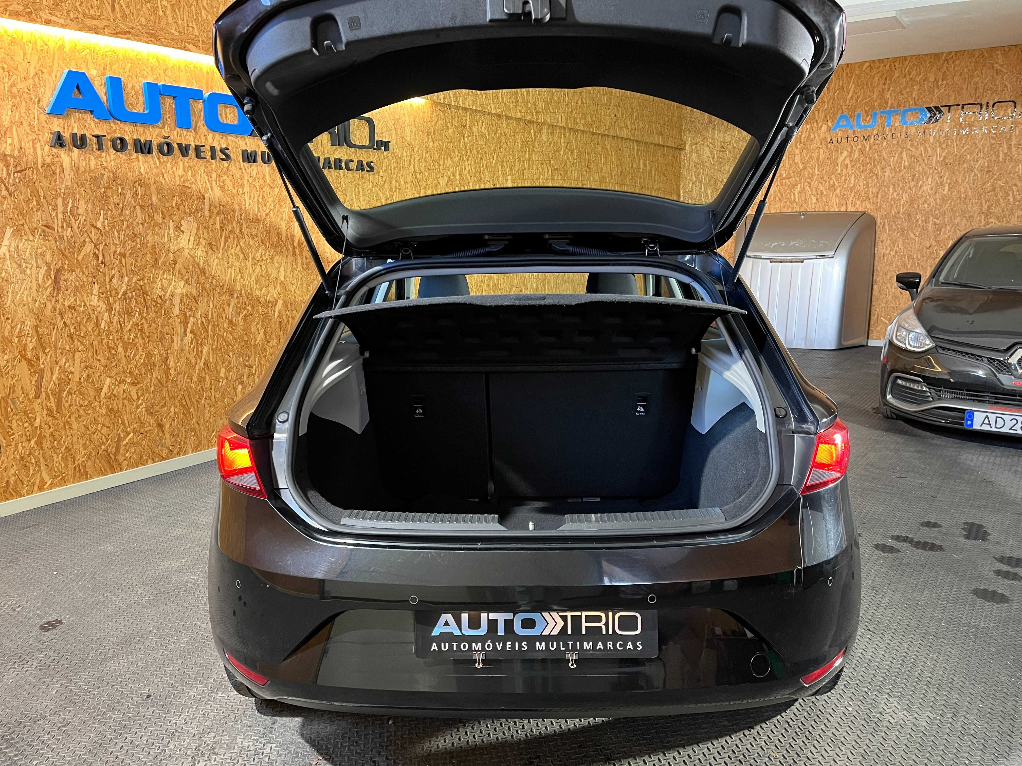 SEAT Leon 1.6TDi Nacional Jante 18''