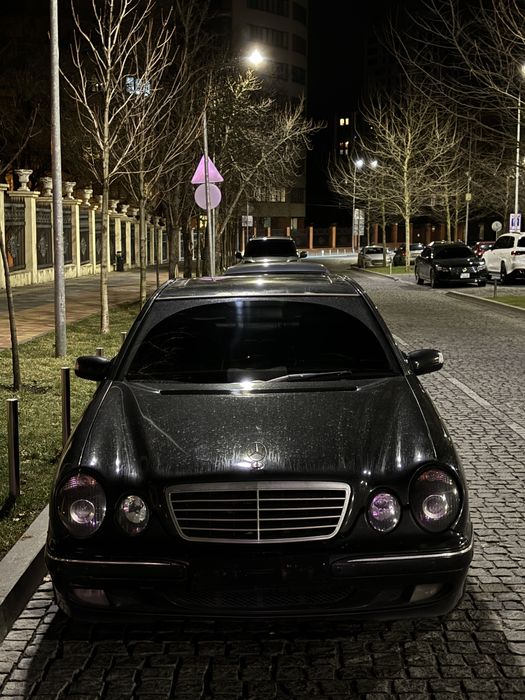 Продам Mercedes w210 e320 2000 рейстайлинг