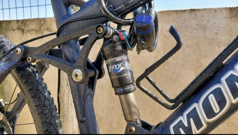 Bicicleta btt mondraker