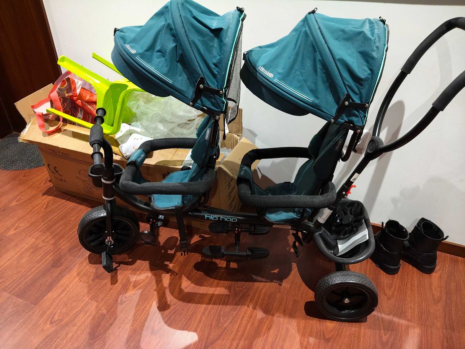 Vendo triciclo duplo