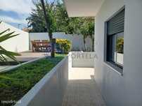 Moradia T3 no centro de  Perafita, com dois lugares de garagem e logra