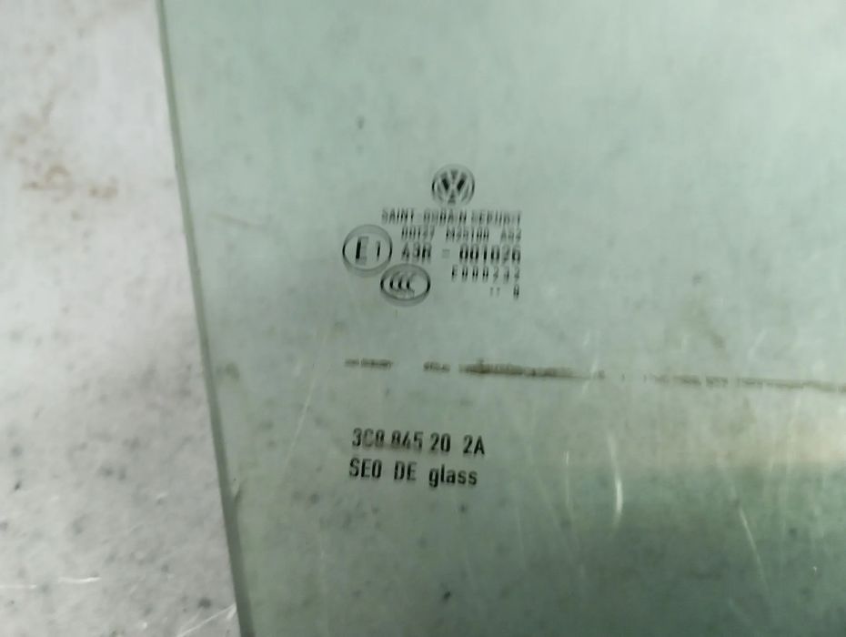 Vidro porta frente direita VOLKSWAGEN Passat CC (357)