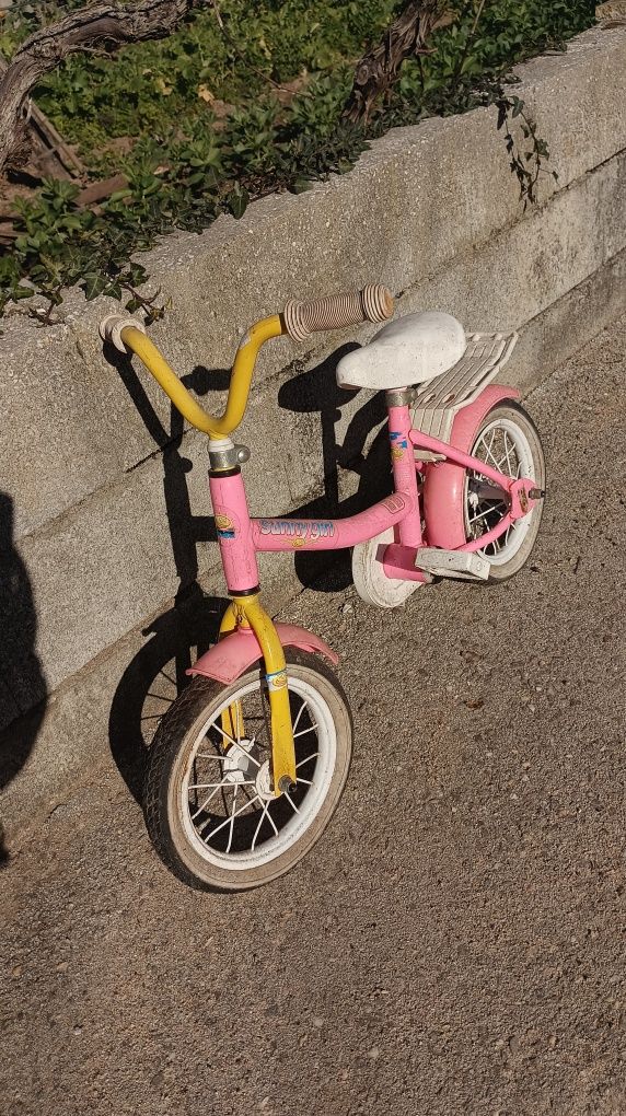 Bicicleta de menina
