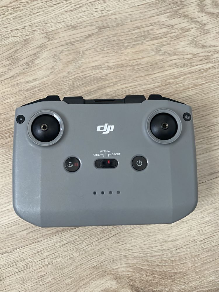 DJI kontroler RC-231