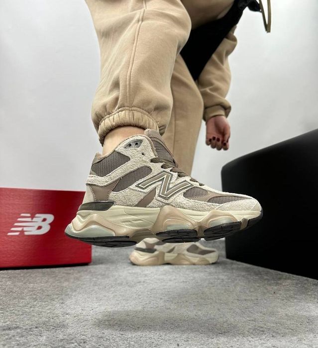 Жіночі Зимові Кросівки New Balance 9060 Gore-Tex Fur High з хутром