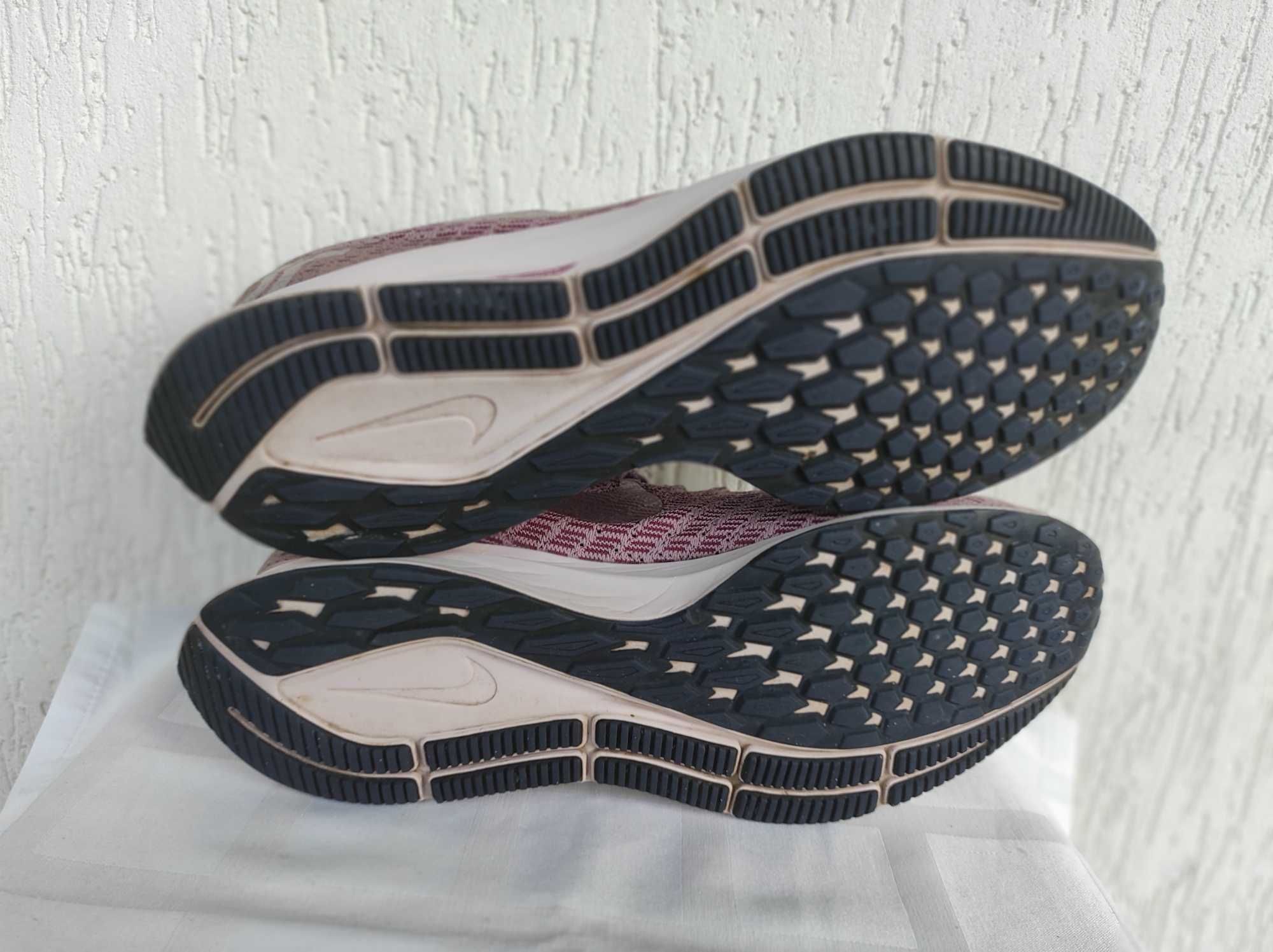 Брендовие текстильние беговие кроссовки Nike zoom pegasus 35  р.41