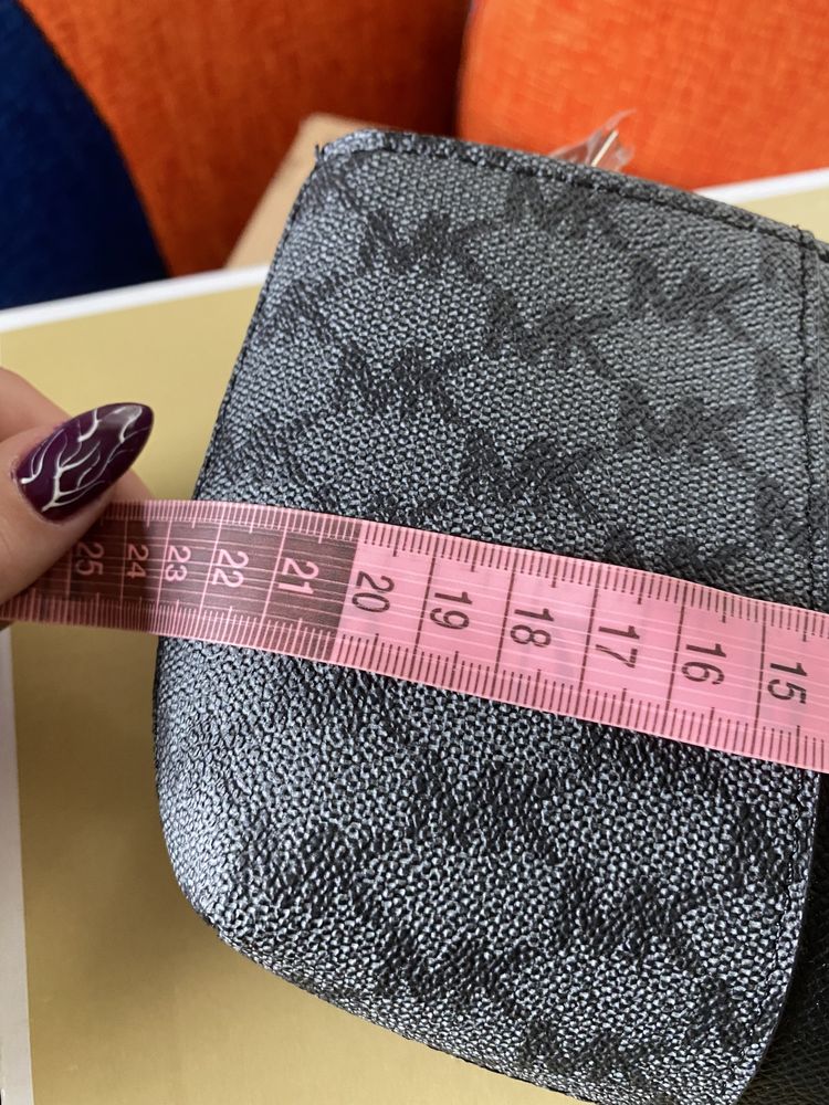 Nowa nerka Michael Kors czarna monogram mk szara saszetka L XL prezent