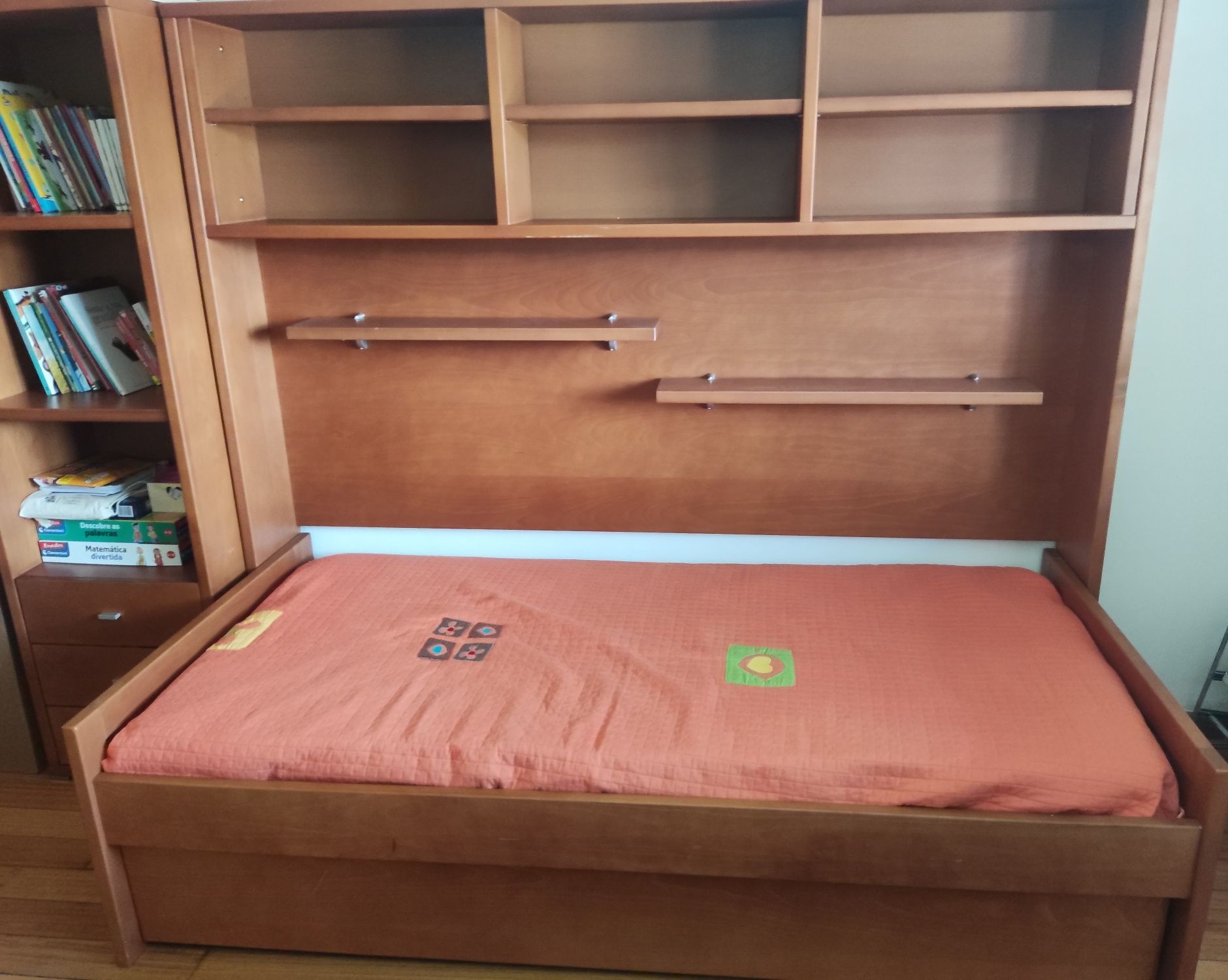 Quarto estilo estúdio 2 camas