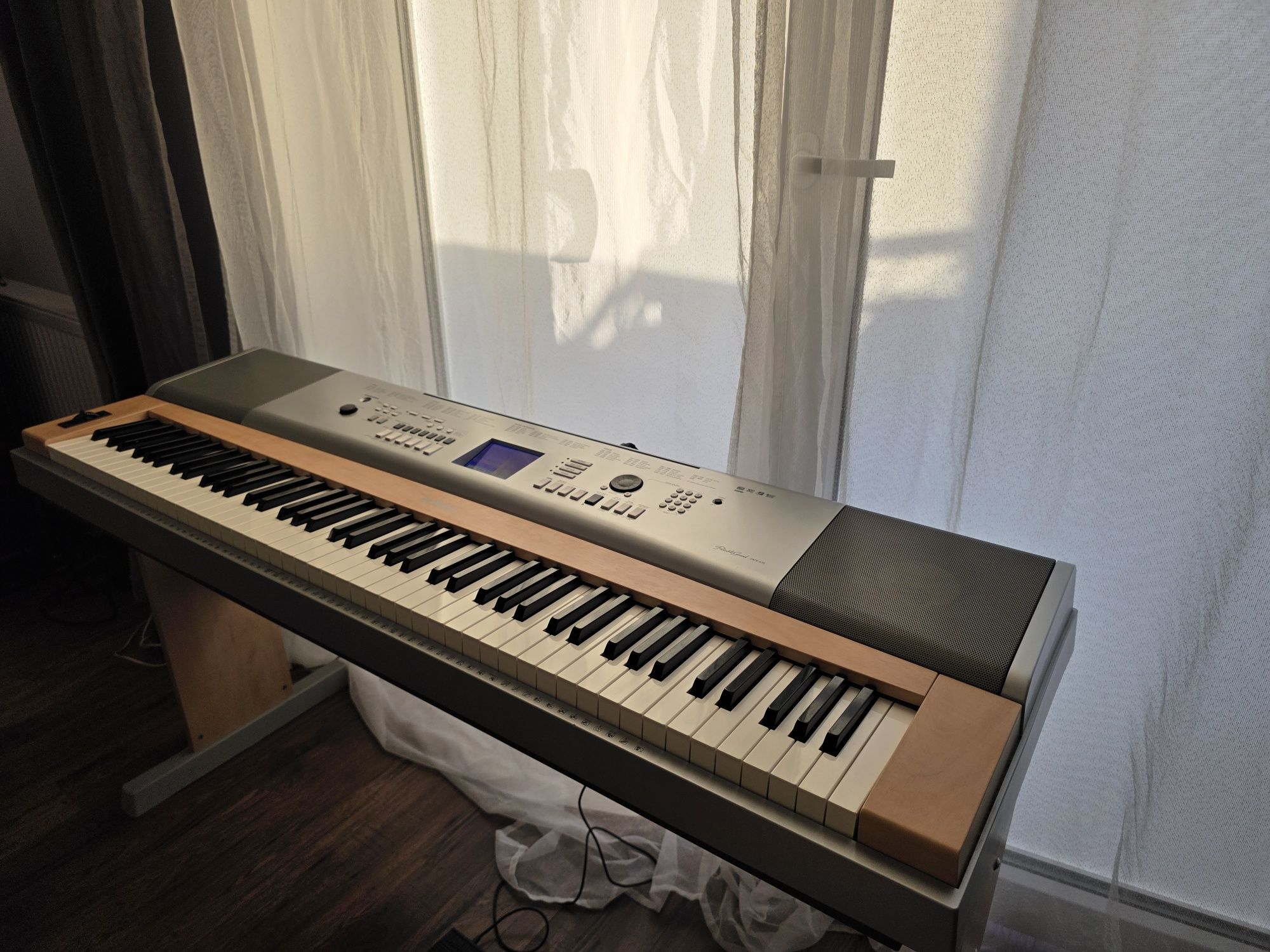 Syntezator, pianino cyfrowe Yamaha DGX-630