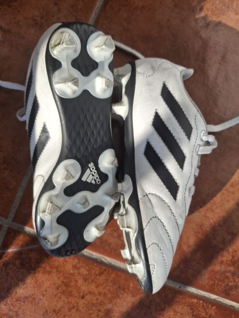 Chuteiras ADIDAS 31 1/2