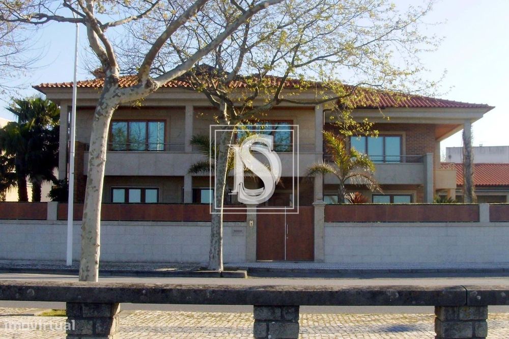 Moradia Isolada T6 em UDF de Esposende, Marinhas e Gandra