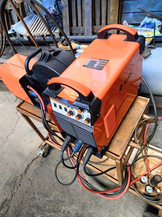 Зварювальний апарат Jasic