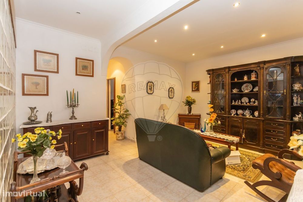 Apartamento T4 para venda