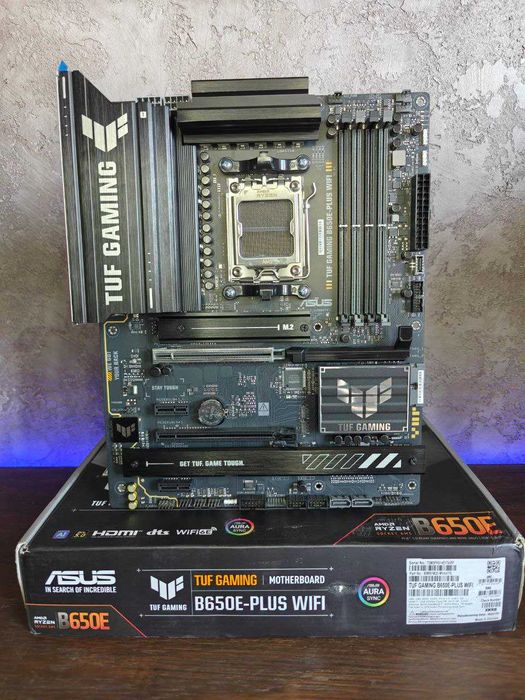 Материнська плата Asus Tuf Gaming B650E-Plus Wifi (AM5) 7000-9000 AMD