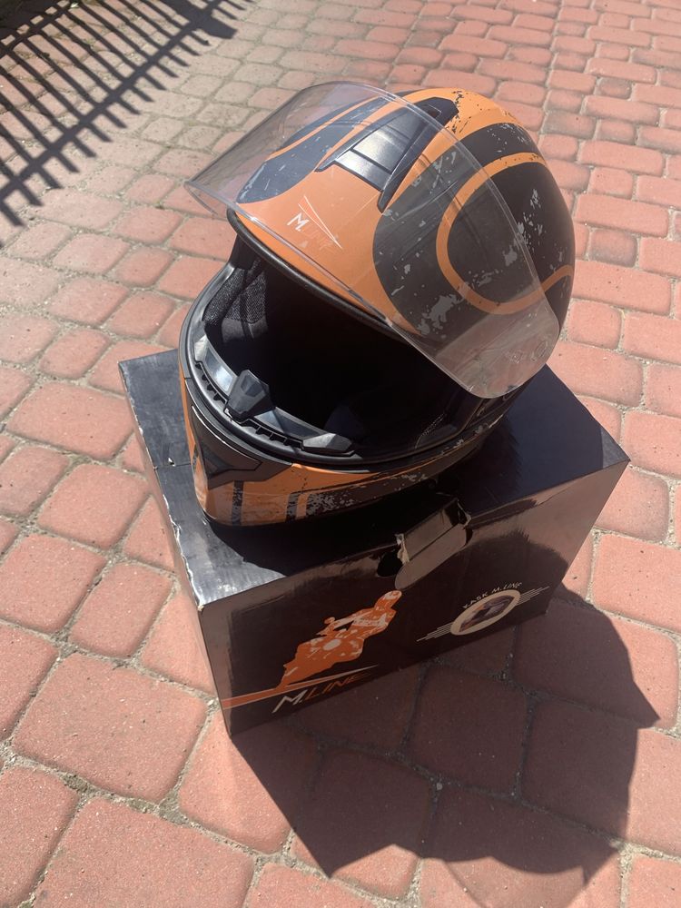 Kask motocyklowy M.Line