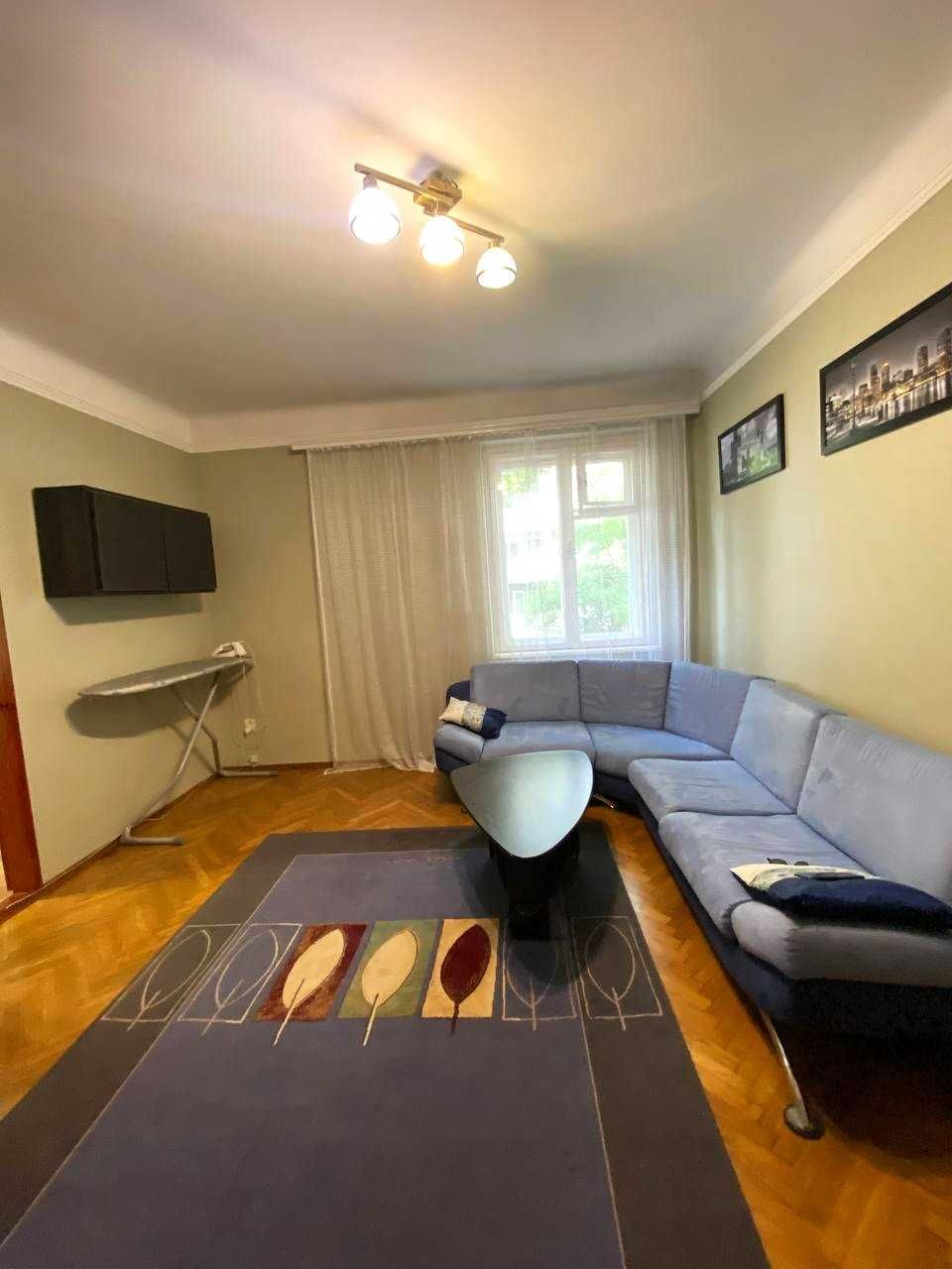 Оренда 4 кімнатної квартири по вулиці Одеська Ближній Центр
