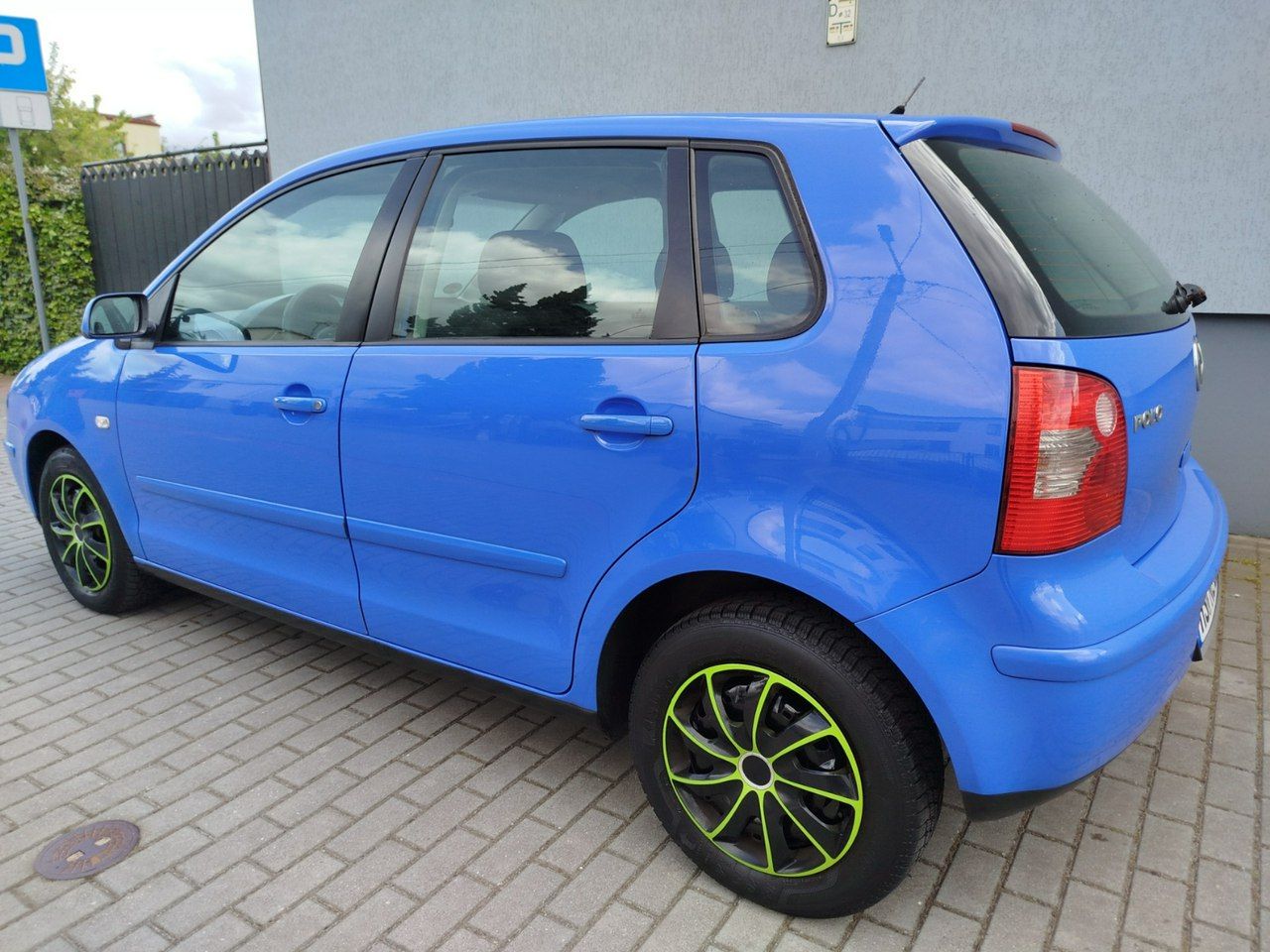 Volkswagen Polo 5 drzwi klima  zadbany benzyna w cenie wszytkie oplaty