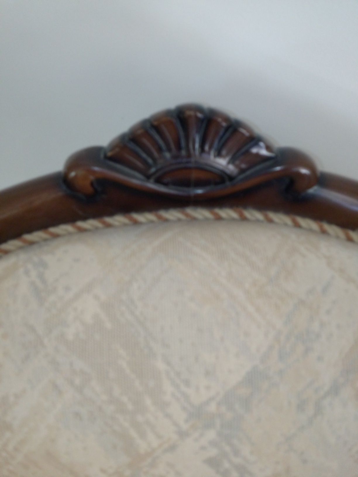 Sofa tecido clássico