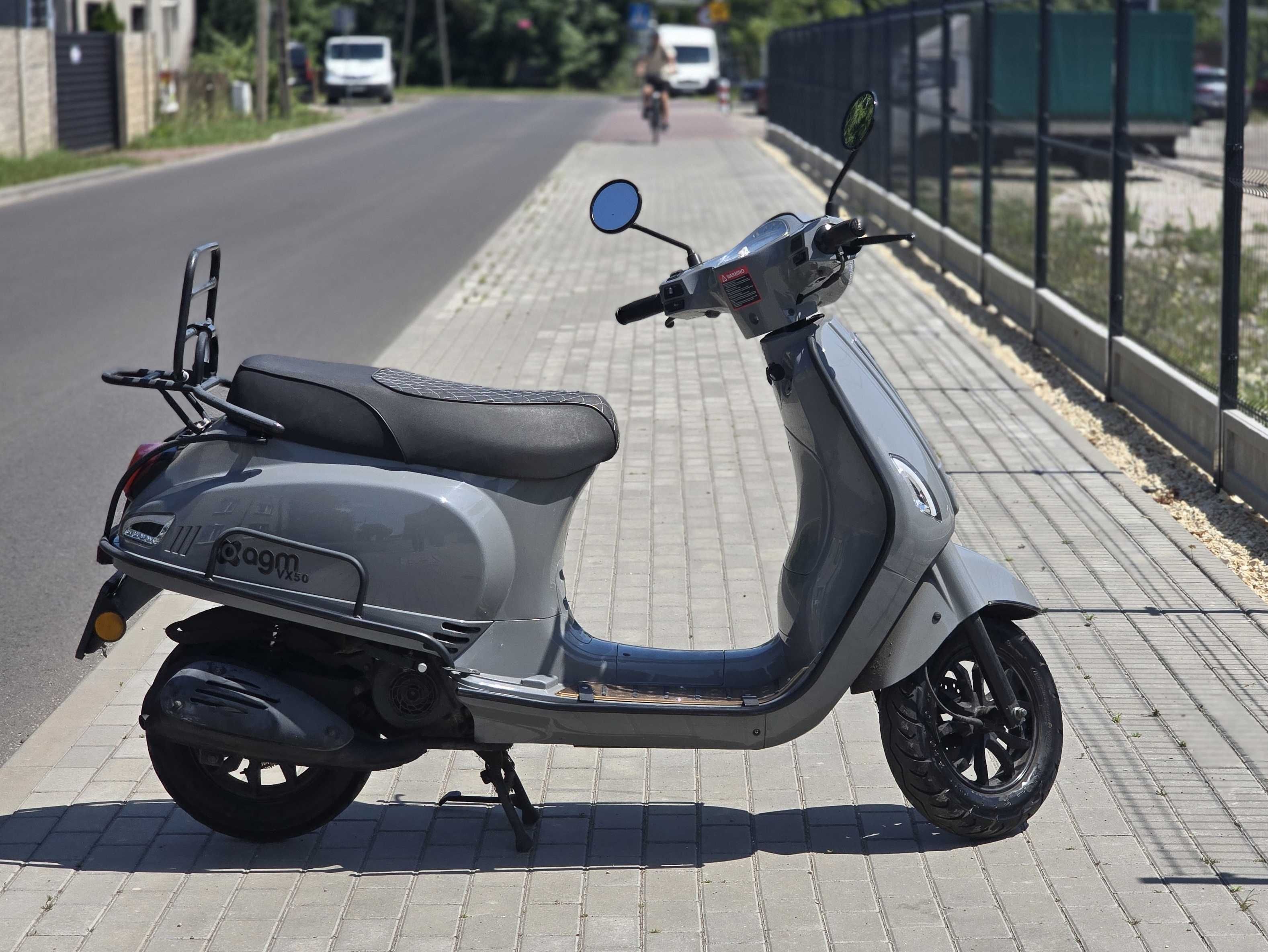 Skuter AGM VX 50 podobny do VESPA 4T mały przebieg 2 tys km