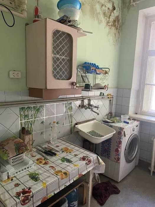 комната с балконом метро Ярослава Мудрого(метро Пушкинская)