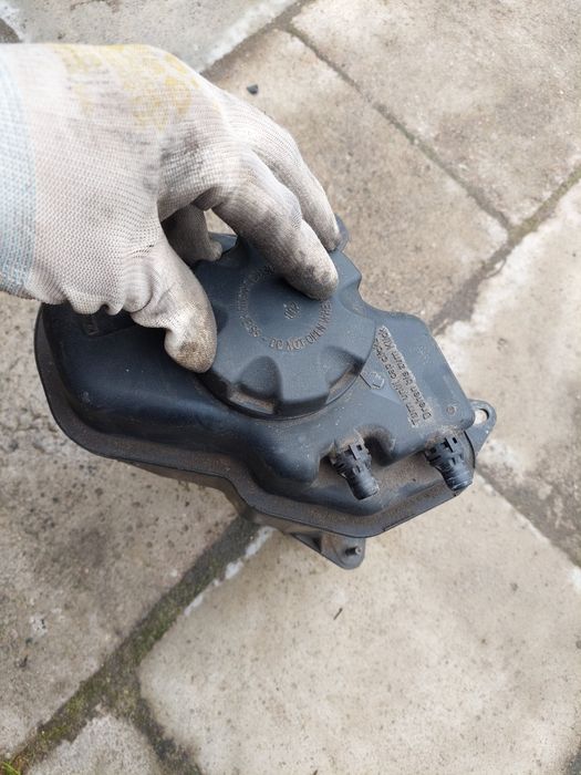 zbiorniczek zbiornik wyrównawczy wody plynu bmw M6 M5 S85 V10 e63 e60