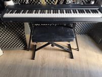 Teclado YAMAHA P-45 B