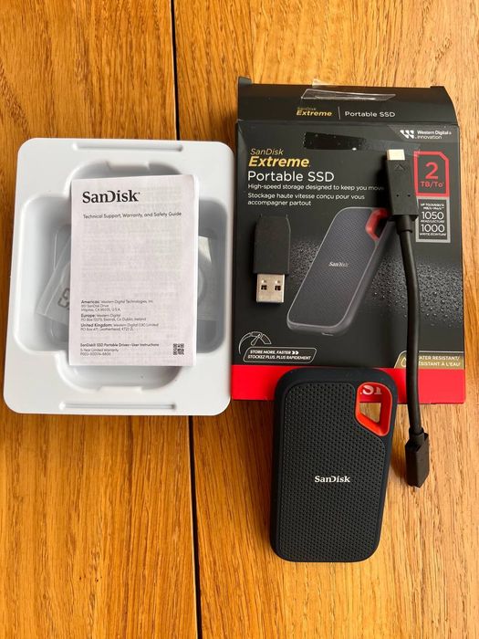 Зовнішній SSD диск SanDisk Extreme v2 SDSSDE61-2T00-G25