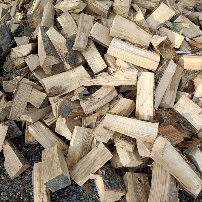Drewno opałowe kominkowe miękkie