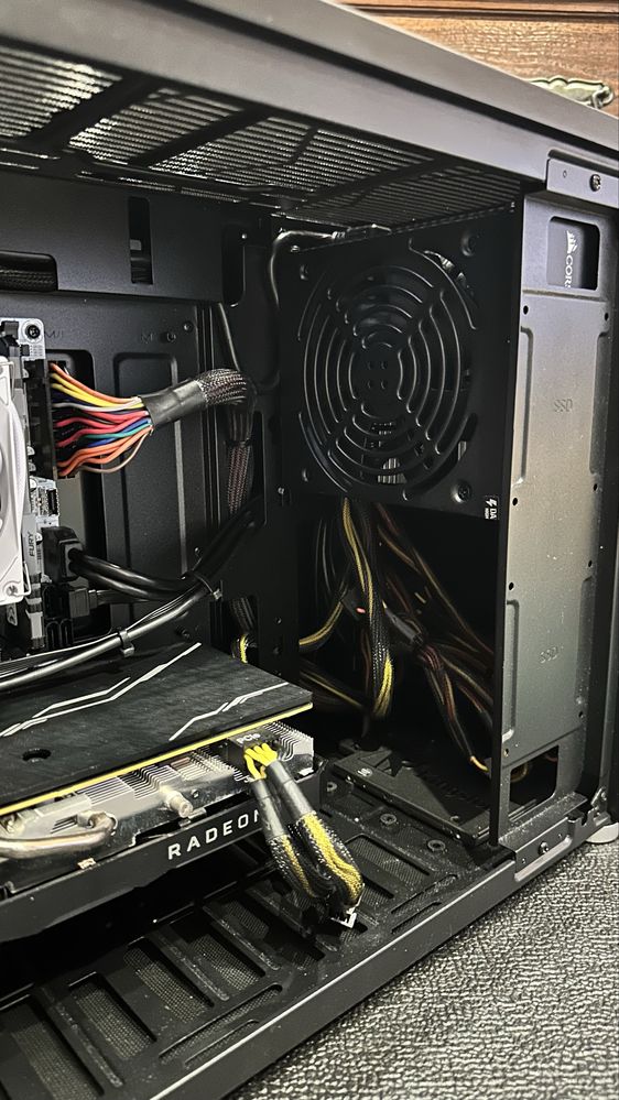 PC AMD RX 5600XT / Ryzen 5 3600 / 1TB SSD
