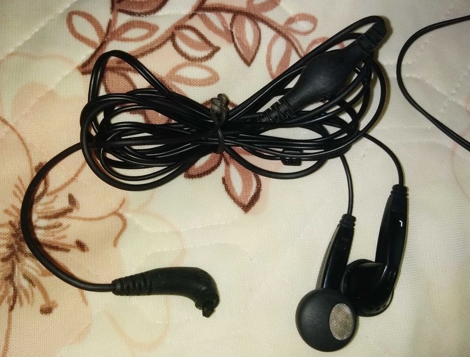 Наушники Cochlear Nucleus и гарнитуры и наушники проводные (3,5 мм)